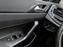 Volkswagen Polo 1.0 TSI Life / Climate controle / App connect / Parkeersensoren V+A / Fabrieksgarantie 12-27 / **