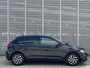 Volkswagen Polo 1.0 TSI Life / Climate controle / App connect / Parkeersensoren V+A / Fabrieksgarantie 12-27 / **
