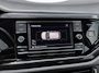 Volkswagen Polo 1.0 TSI Life / Climate controle / App connect / Parkeersensoren V+A / Fabrieksgarantie 12-27 / **