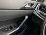 Volkswagen Polo 1.0 TSI Life / Climate controle / App connect / Parkeersensoren V+A / Fabrieksgarantie 12-27 / **