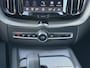 Volvo XC60 2.0 T6 Plug-in hybrid AWD Plus Bright | SOH 100% | Standkachel |Trekhaak | Panoramadak | Achteruitrijcamera | Memory stoelen | Stoelverwarming V + A | Leder |