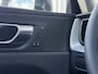 Volvo XC60 2.0 T6 Plug-in hybrid AWD Plus Bright | SOH 100% | Standkachel |Trekhaak | Panoramadak | Achteruitrijcamera | Memory stoelen | Stoelverwarming V + A | Leder |