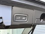 Volvo XC60 2.0 T6 Plug-in hybrid AWD Plus Bright | SOH 100% | Standkachel |Trekhaak | Panoramadak | Achteruitrijcamera | Memory stoelen | Stoelverwarming V + A | Leder |