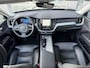 Volvo XC60 2.0 T6 Plug-in hybrid AWD Plus Bright | SOH 100% | Standkachel |Trekhaak | Panoramadak | Achteruitrijcamera | Memory stoelen | Stoelverwarming V + A | Leder |