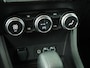 Renault Captur techno E-Tech hybride 145 | Groot Navi | Parkeercamera |