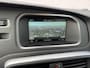Volvo V40 2.0 T5 Summum | Adaptieve Cruise Control | BLIS | Keyless Entry | Driver Alert | Schakelmogelijkheid Stuurwiel | Stoelverwarming Voor | Navigatie | Rijstrooksensor | Verkeersbord Detectie | Parkeersensoren Voor en Achter |