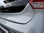 Volvo V40 2.0 T5 Summum | Adaptieve Cruise Control | BLIS | Keyless Entry | Driver Alert | Schakelmogelijkheid Stuurwiel | Stoelverwarming Voor | Navigatie | Rijstrooksensor | Verkeersbord Detectie | Parkeersensoren Voor en Achter |