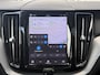 Volvo XC60 2.0 T6 Plug-in hybrid AWD Plus Dark | SOH 100% | Trekhaak | Panoramadak | Cruise Control Adaptief | Voorstoelen met Geheugen | Stoelverwarming | Apple Carplay/Android Auto |