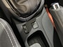 Renault Clio Estate 90PK TCe Expression | Navi | Armsteun | Bleutooth | Cruise Control | Lichtmetalen Velgen | Airco | USB | Leder Stuurwiel |