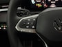 Volkswagen T-Roc 1.5 e TSI R-Line First Edition Nieuwe model!, Camera, Iq lights, Navi, Half leder, Stoel/Stuurverwarming, Cruise control adaptief, Sfeerverlichting, Keyless start, 2 jaar garantie