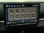 Volkswagen T-Roc 1.5 e TSI R-Line First Edition Nieuwe model!, Camera, Iq lights, Navi, Half leder, Stoel/Stuurverwarming, Cruise control adaptief, Sfeerverlichting, Keyless start, 2 jaar garantie