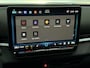 Volkswagen T-Roc 1.5 e TSI R-Line First Edition Nieuwe model!, Camera, Iq lights, Navi, Half leder, Stoel/Stuurverwarming, Cruise control adaptief, Sfeerverlichting, Keyless start, 2 jaar garantie