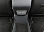 Volkswagen Polo 1.0 TSI Life / Navigatie  / App connect / Parkeersensoren V+A / Lichtmetaal 16 inch / **