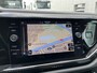 Volkswagen Polo 1.0 TSI Life / Navigatie  / App connect / Parkeersensoren V+A / Lichtmetaal 16 inch / **