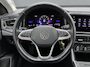 Volkswagen Polo 1.0 TSI Life / Navigatie  / App connect / Parkeersensoren V+A / Lichtmetaal 16 inch / **