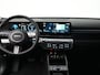 Hyundai Kona 1.6 GDI HEV Premium | Lederen bekleding | Stoelverkoeling | Stoelverwarming | Stuurverwarming | Adaptieve Cruise Control | 360 Camera | Keyless | DAB |