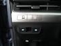 Hyundai Kona 1.6 GDI HEV Premium | Lederen bekleding | Stoelverkoeling | Stoelverwarming | Stuurverwarming | Adaptieve Cruise Control | 360 Camera | Keyless | DAB |