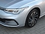 Volkswagen Golf Variant 1.0 eTSI Life AUTOMAAT | 17'' Allseason | Trekh | ErgoActive | CarPlay | ACC | ECC | Priv.glas | LED kopl