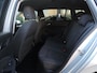 Volkswagen Golf Variant 1.0 eTSI Life AUTOMAAT | 17'' Allseason | Trekh | ErgoActive | CarPlay | ACC | ECC | Priv.glas | LED kopl