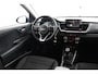 Kia Stonic 1.0 T-GDi MHEV DynamicLine Navigatie - Achteruitrijcamera - Cruise Control - Apple & Android Carplay - Fabrieksgarantie t/m 14-04-2032