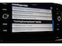 Volkswagen T-Roc 1.5 TSI 150pk R-Line | IQ. Light | Camera | Trekhaak | 100% (Dealer) onderhouden label
