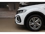 Volkswagen T-Roc 1.5 TSI 150pk R-Line | IQ. Light | Camera | Trekhaak | 100% (Dealer) onderhouden label
