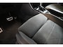 Volkswagen T-Roc 1.5 TSI 150pk R-Line | IQ. Light | Camera | Trekhaak | 100% (Dealer) onderhouden label