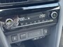Toyota Yaris Cross HYBRID 130 LAUNCH EDITION TREKHAAK STOEL/STUURVERW PARK-SENSOREN BLIND-SPOT HEAD-UP EL-KOFFERKLEP SPORTSTOELEN APPLE/ANDROID JBL-AUDIO LED-MATRIX NL-AUTO