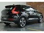 Volvo XC40 T4 Momentum | Dealeronderhouden | Parkeersensoren voor en achter | Navigatie | 20'' lichtmetalen velgen | Harman Kardon Premium Audio | Parkeersensoren voor + achter | Parkeercamera | Navigatie