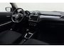 Suzuki Swift 1.2 Style Smart Hybrid 83pk | Navigatie | Climate Control | Trekhaak | Cruise Control Adaptief | Stoelverwarming | Camera | Sport Pakket