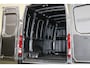 IVECO Daily 35S18 Hi-Matic L2 H2 Airco Navigatie Trekhaak Digitaal Dashboard (Voorraad in de Wal)