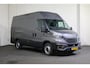 IVECO Daily 35S18 Hi-Matic L2 H2 Airco Navigatie Trekhaak Digitaal Dashboard (Voorraad in de Wal)