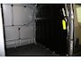 IVECO Daily 35S18 Hi-Matic L2 H2 Airco Navigatie Trekhaak Digitaal Dashboard