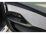 Peugeot 5008 1.6 Plug-in Hybrid 195 GT | Automaat | Panorama/schuifdak | Luxe stoelen | Origineel NL auto | 7.500km | Navigatie | Camera |