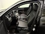 Volkswagen T-Roc 1.5 TSI e R-Line Edition Nieuwe model!, Camera, Iq lights, Navi, Half leder, Stoel/Stuurverwarming, Cruise control adaptief, Sfeerverlichting, Keyless start, 2 jaar garantie