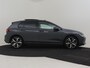 Volkswagen Golf 1.5 eHybrid Life Edition 204Pk DSG/AUTO Panorama-dak | Elektr. Stoel incl Memory l Achteruitrijcamera | Apple carplay Android auto | Keyless entry/start | Cruise control adaptief | Parkeer assistent | DAB | 18"LMV