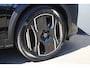Peugeot 3008 1.6 plug-in Hybrid 195 GT Exclusive | Panorama/schuifdak | Lederen bekleding | Trekhaak | NL auto | Focal | 20 Inch | 5.500km |
