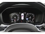 Volvo S60 B3 Automaat R-Design Black Edition Emblemen | Schuif/Kanteldak | Parkeercamera | Parkeerverwarming | BLIS | Parkeersensoren voor + achter | 19'' Lichtmetalen velgen | Adaptive Cruise & Pilot Assist | Stoelverwarming |