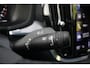 Volvo S60 B3 Automaat R-Design Black Edition Emblemen | Schuif/Kanteldak | Parkeercamera | Parkeerverwarming | BLIS | Parkeersensoren voor + achter | 19'' Lichtmetalen velgen | Adaptive Cruise & Pilot Assist | Stoelverwarming |