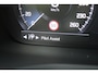 Volvo S60 B3 Automaat R-Design Black Edition Emblemen | Schuif/Kanteldak | Parkeercamera | Parkeerverwarming | BLIS | Parkeersensoren voor + achter | 19'' Lichtmetalen velgen | Adaptive Cruise & Pilot Assist | Stoelverwarming |