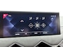 DS 3 Crossback 1.2 Opéra 130pk Automaat | Navigatie | Climate Control | Cruise Control | Parkeersensoren | Dodehoekdetectie | Leder | LED | 18"LMV | Apple Carplay/Android Auto |