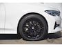 BMW 3-Serie 330e eDrive Edition PREMIUM AUDIO/DAB/LEDEREN BEKLEDING/ 19'' breedset 1199 euro meerprijs!
