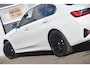 BMW 3-Serie 330e eDrive Edition PREMIUM AUDIO/DAB/LEDEREN BEKLEDING/ 19'' breedset 1199 euro meerprijs!