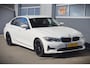BMW 3-Serie 330e eDrive Edition PREMIUM AUDIO/DAB/LEDEREN BEKLEDING/ 19'' breedset 1199 euro meerprijs!