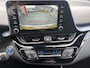 Toyota C-HR / C-HR+ 1.8 Hybrid Dynamic | Carplay | Dode hoek waarschuwing | Parkeersensoren | 18 inch LM-velgen |