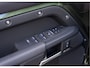 Land Rover Defender 110 P300e 110 X-Dynamic HSE | Full Options | Woolstone Green | 6-persoons | 22" Urban WX-2 velgen |