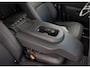 Land Rover Defender 110 P300e 110 X-Dynamic HSE | Full Options | Woolstone Green | 6-persoons | 22" Urban WX-2 velgen |