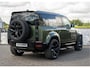 Land Rover Defender 110 P300e 110 X-Dynamic HSE | Full Options | Woolstone Green | 6-persoons | 22" Urban WX-2 velgen |