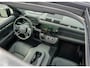 Land Rover Defender 110 P300e 110 X-Dynamic HSE | Full Options | Woolstone Green | 6-persoons | 22" Urban WX-2 velgen |