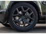 Land Rover Defender 110 P300e 110 X-Dynamic HSE | Full Options | Woolstone Green | 6-persoons | 22" Urban WX-2 velgen |